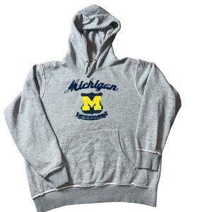 Michigan University Wolverines Distressed Hoodie Men XL Exposed Seam NCAA